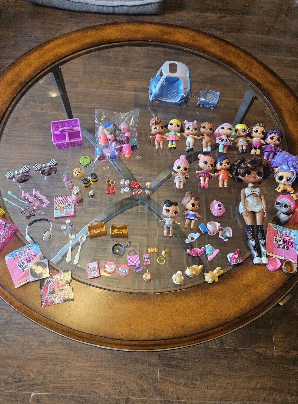 ⭐Large Random Lot Of LOL Surprise! & OMG  Dolls Pets Accessories Cozy Coupe